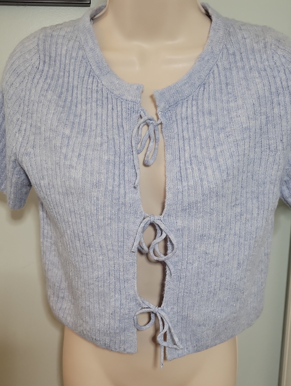 Sincerly Jules Light Blue Ribbed Tie-Front Crop Sweater NWT Size Small